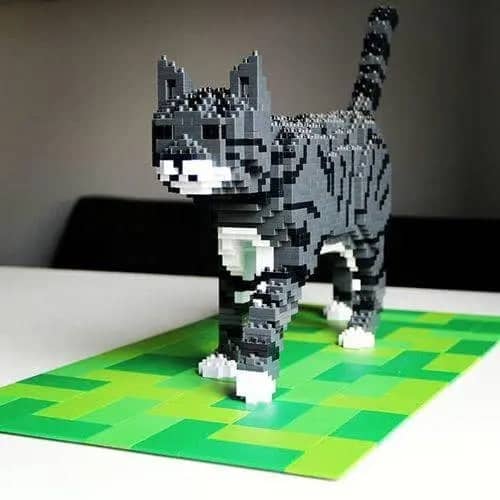 Tabby Cat Building Kit Interlocking Blocks Pet Building Kit